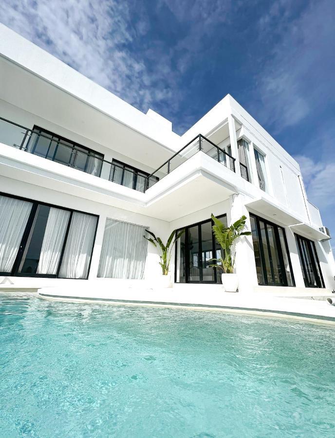 Villa Aurelia Canggu Esterno foto